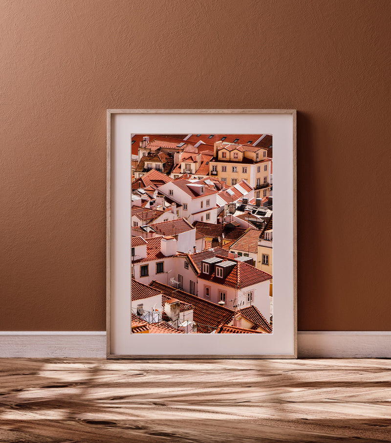 Stroll through the heart of Alfama | Lisbon, Portugal - 30x40cm